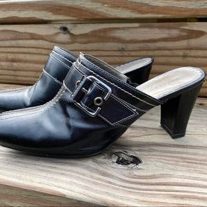 Black chunky heel buckle Open back Clogs slides mules size 7
